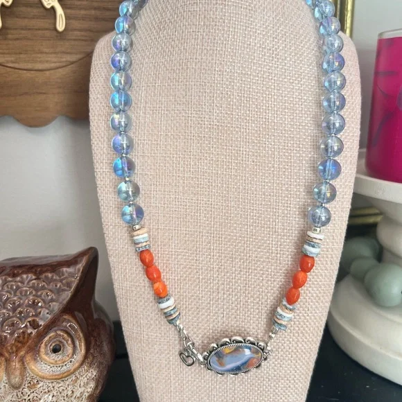 Elegant Silver and Orange Beaded Necklace - Picture 1 of 2